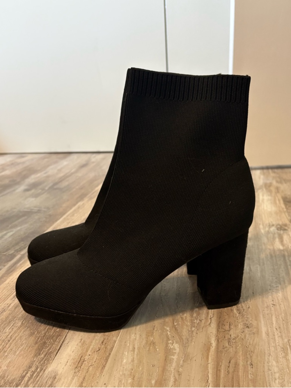 Black Platform Stretch Boots